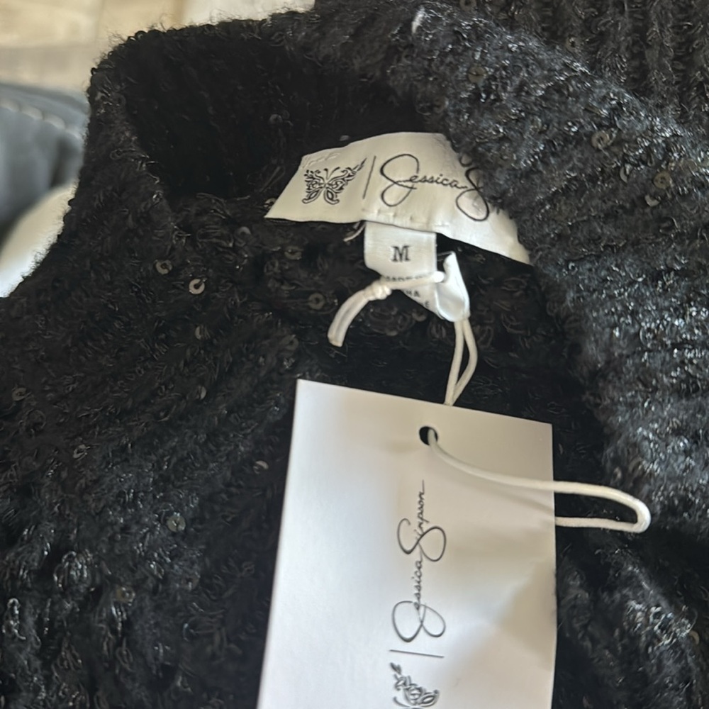 Jessica Simpson pull over sweater with cami - Picture 2 of 2